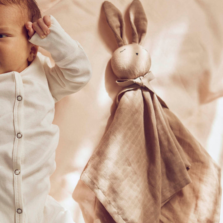 Müsli Solid Tutteldoekje - Baby Unisex Knuffeldoekje - Bruin 3