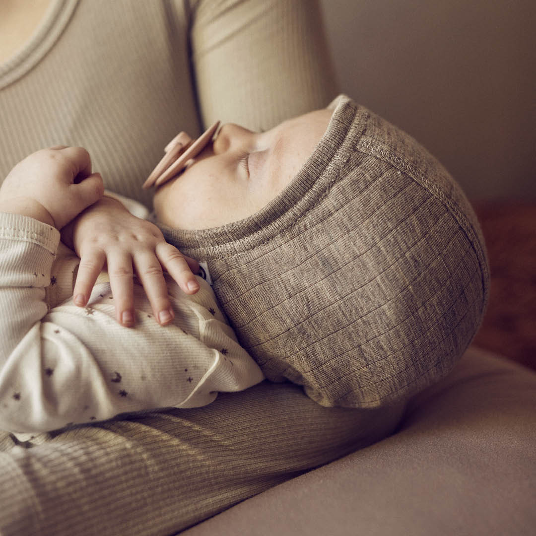 Müsli Woolly Rib Hat Balsam Melange - Newborn Muts Beige 3