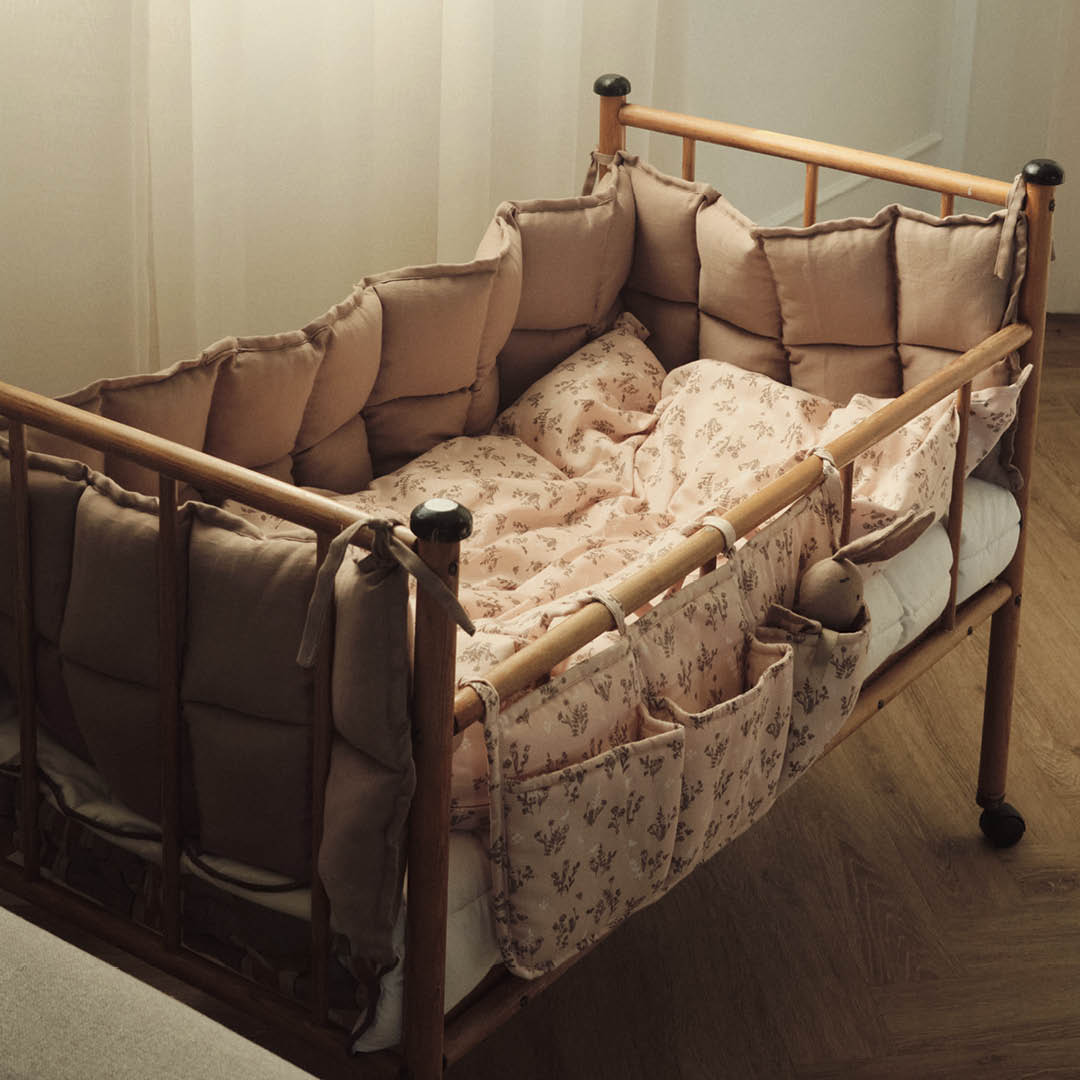 Müsli Flora Beddengoed Wiegje 70 x 100 cm - Overtrekset Roze 2