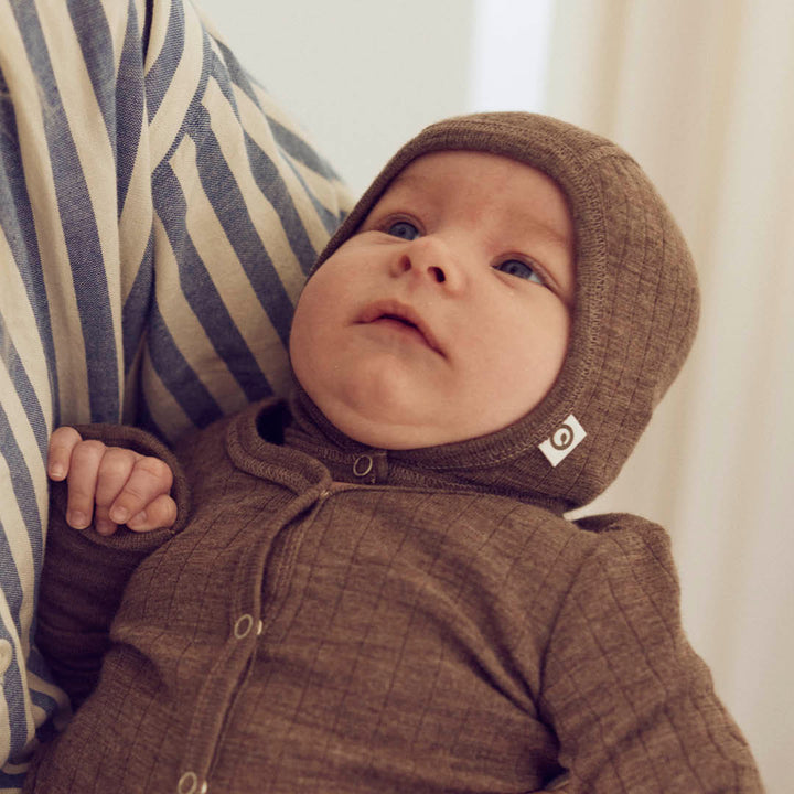 Müsli Woolly Rib Hat Walnut Melange Newborn Muts Donkerbruin 3