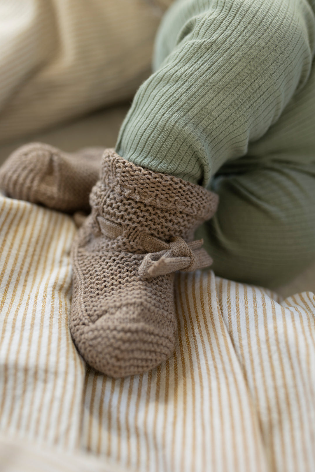 Noppies Knit Booties Nelson - Newborn Slofjes - Taupe 2