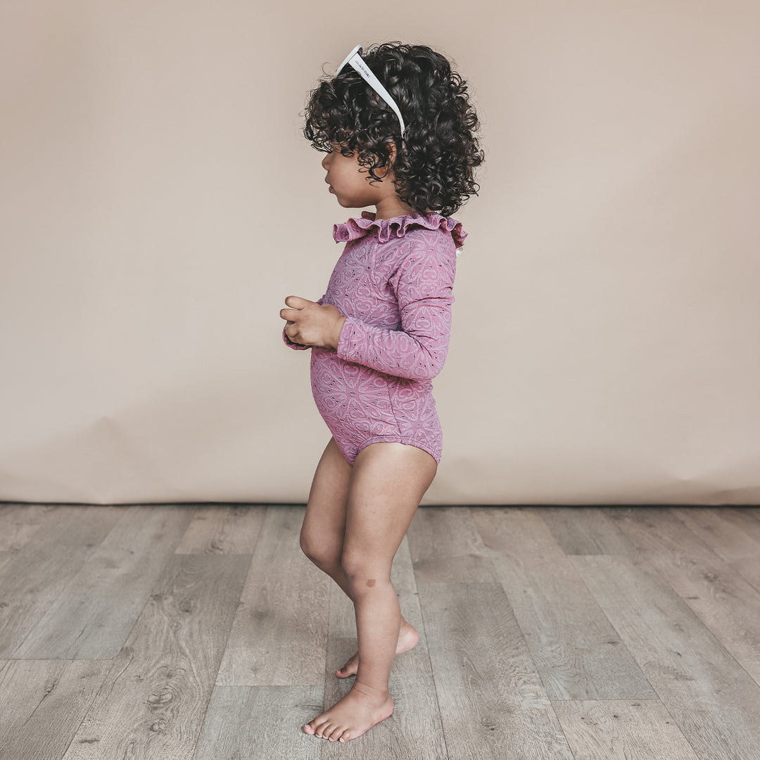 Salted Stories Broderie Bodysuit - Meisjes UV-pak - Paars 3