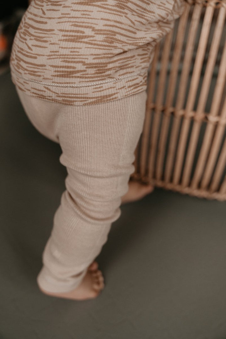 Snoozebaby Pyama Hazel Desert Sand - Baby Pyjama Lichtbruin 3