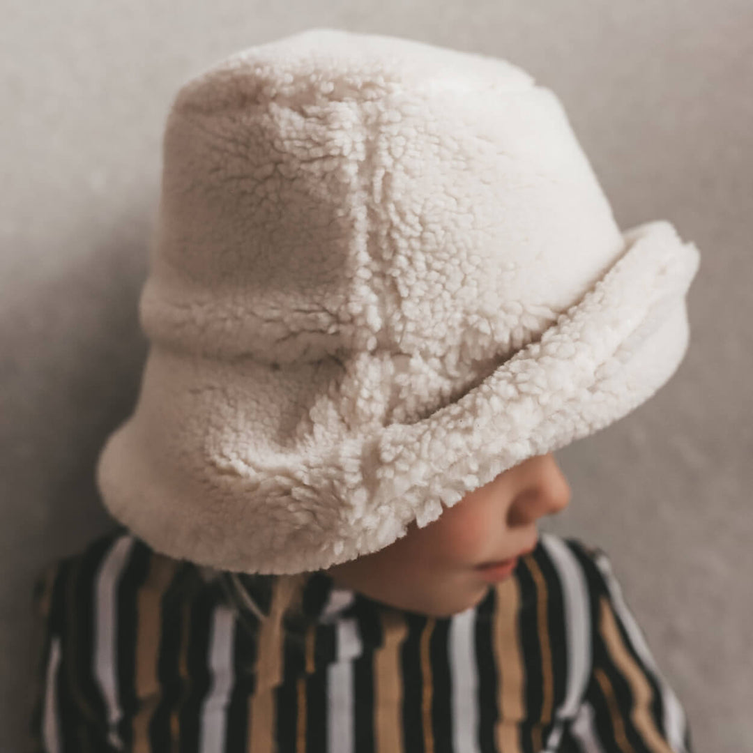 Your Wishes Teddy Niah - Kinder Hoed - Off White3